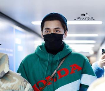 峰哥视频吃瓜,带你领略娱乐圈幕后风云