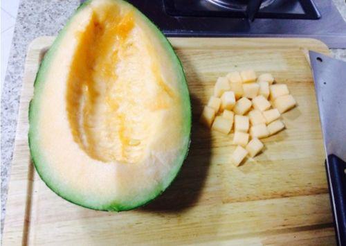 吃鲍鱼吃哈密瓜,舌尖上的奢华与清新