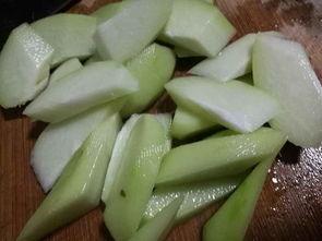 尿酸高可以吃佛手瓜汤吗,佛手瓜汤的适宜性探讨